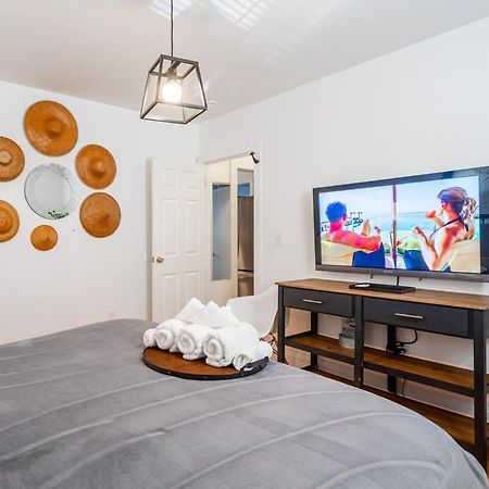 The Blue Sapphire 2Br 2 King Beds & Ample Backyard Daire Bridgeport Dış mekan fotoğraf