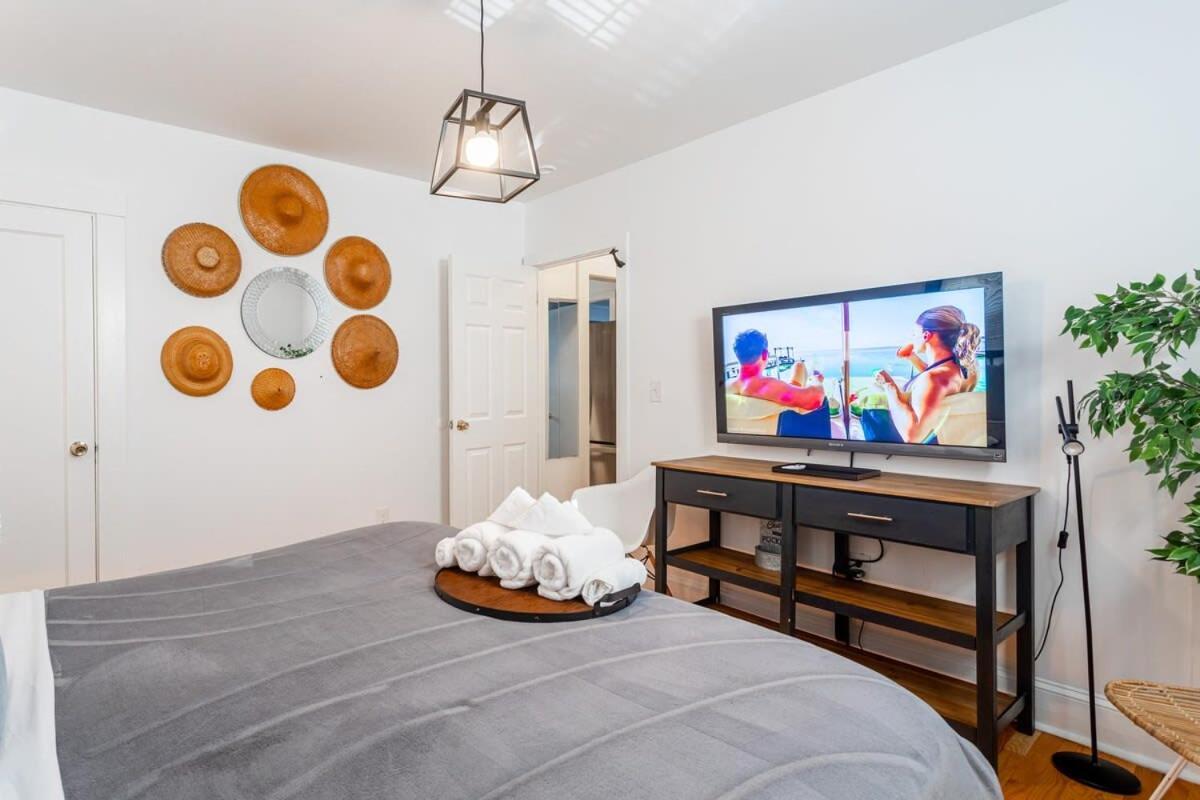 The Blue Sapphire 2Br 2 King Beds & Ample Backyard Daire Bridgeport Dış mekan fotoğraf
