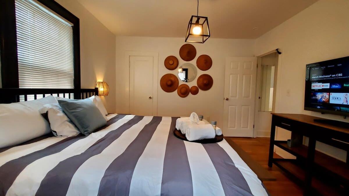 The Blue Sapphire 2Br 2 King Beds & Ample Backyard Daire Bridgeport Dış mekan fotoğraf