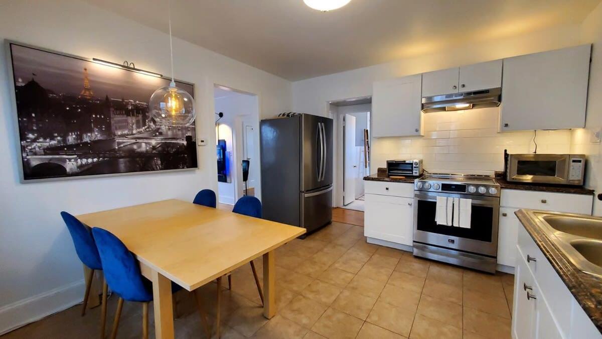 The Blue Sapphire 2Br 2 King Beds & Ample Backyard Daire Bridgeport Dış mekan fotoğraf